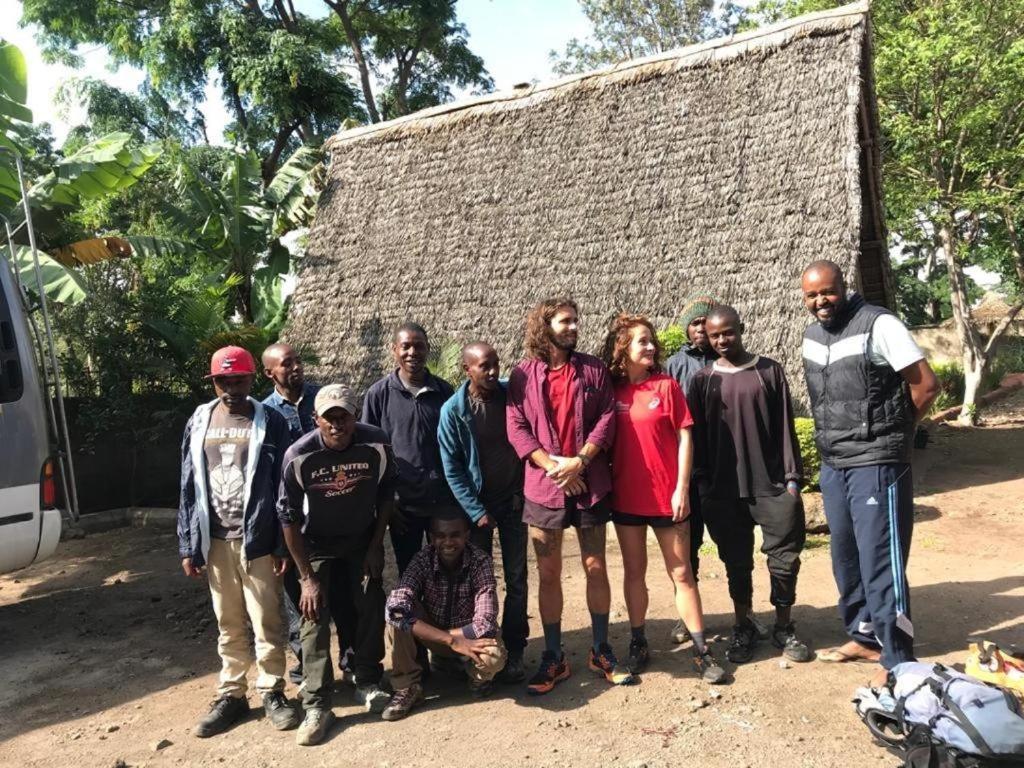 Charming Eco-Homestay Near Kilimanjaro International Airport Arusha Luaran gambar
