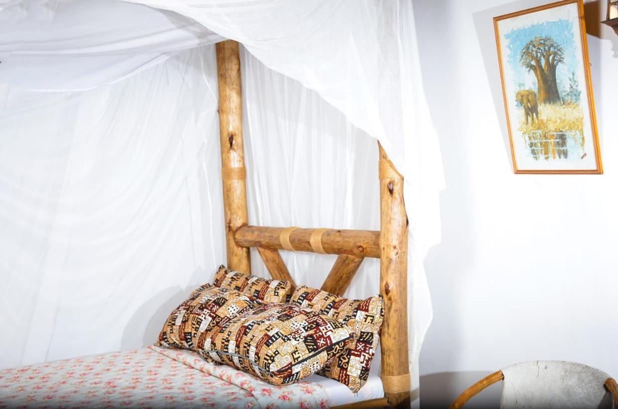 Charming Eco-Homestay Near Kilimanjaro International Airport Arusha Luaran gambar