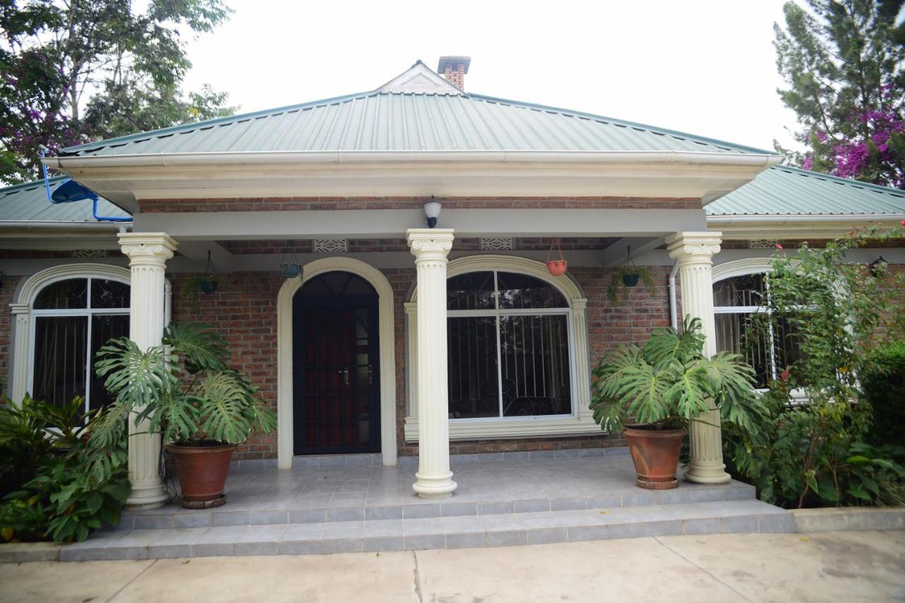Charming Eco-Homestay Near Kilimanjaro International Airport Arusha Luaran gambar