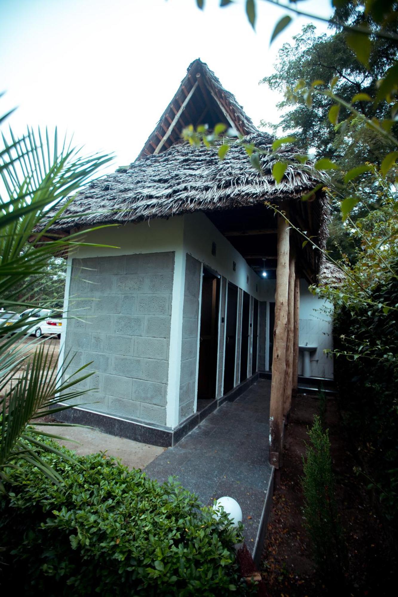 Charming Eco-Homestay Near Kilimanjaro International Airport Arusha Luaran gambar