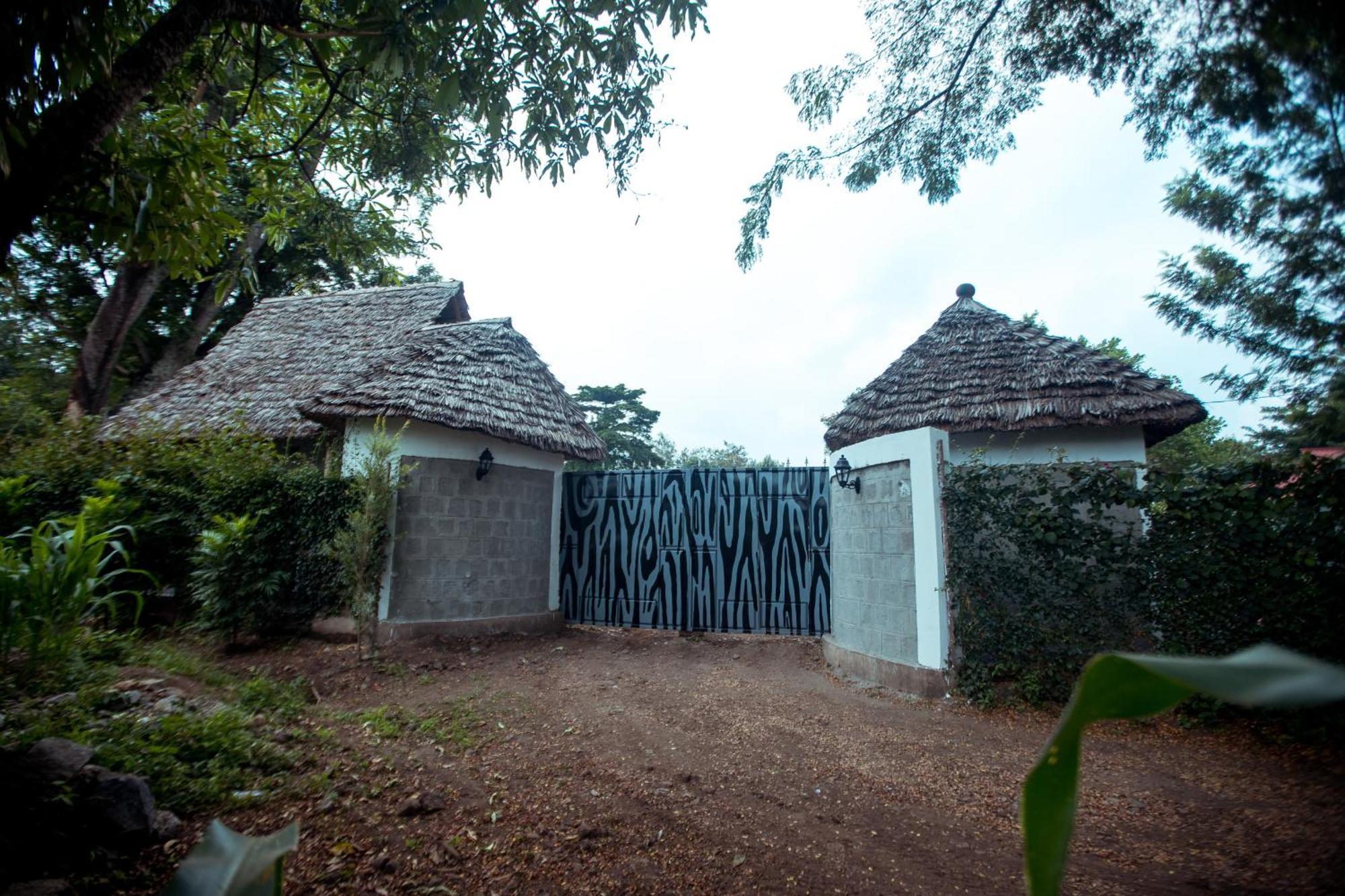 Charming Eco-Homestay Near Kilimanjaro International Airport Arusha Luaran gambar